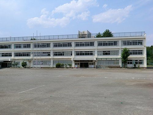 東久留米市立久留米中学校の画像