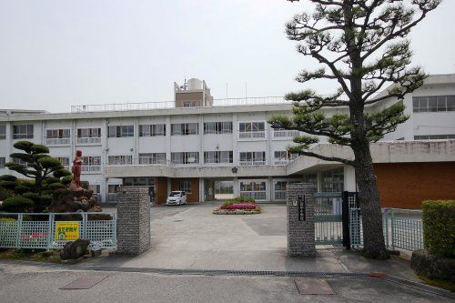 田中小学校の画像