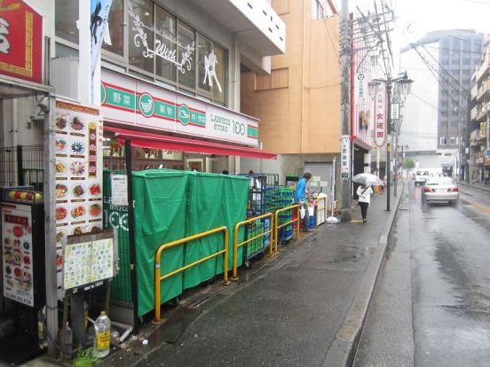 100円ローソン小川町店の画像