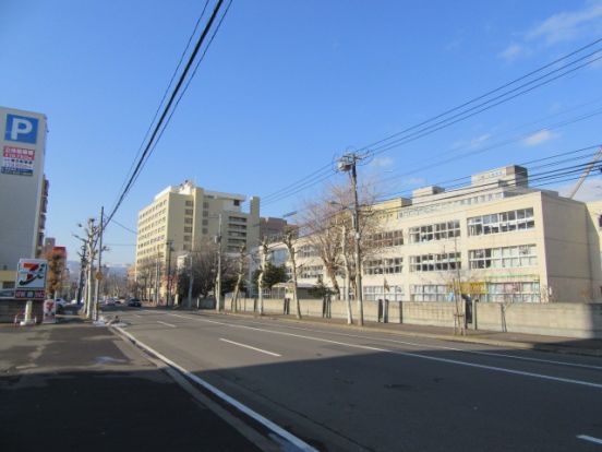 札幌市立二条小学校の画像