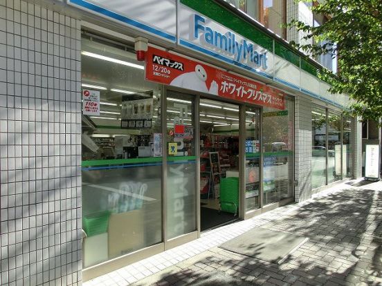 ファミリーマート千代田小川町店の画像