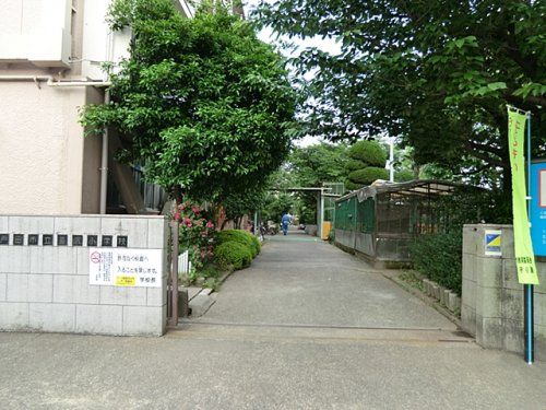 戸田市立喜沢小学校の画像