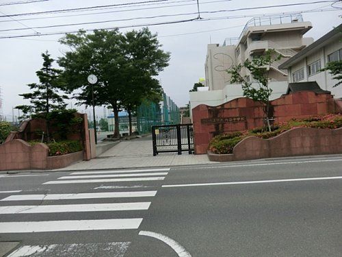 さいたま市立内谷中学校の画像