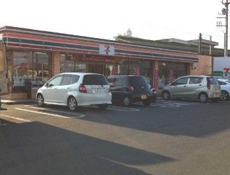 セブンイレブン 南足柄岩原店の画像