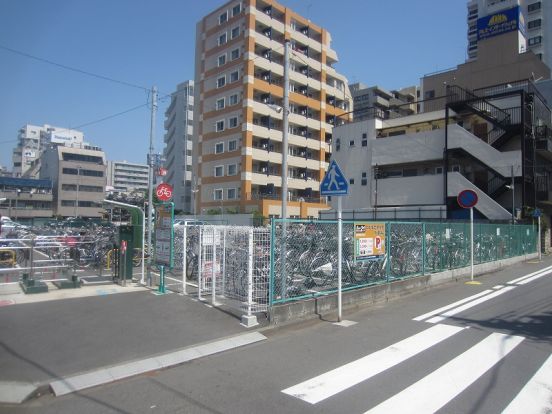 京急川崎駐輪場の画像