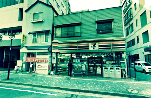 セブンイレブン 奈良屋店の画像