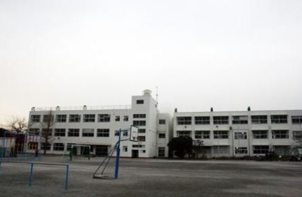 横浜市立金沢小学校の画像