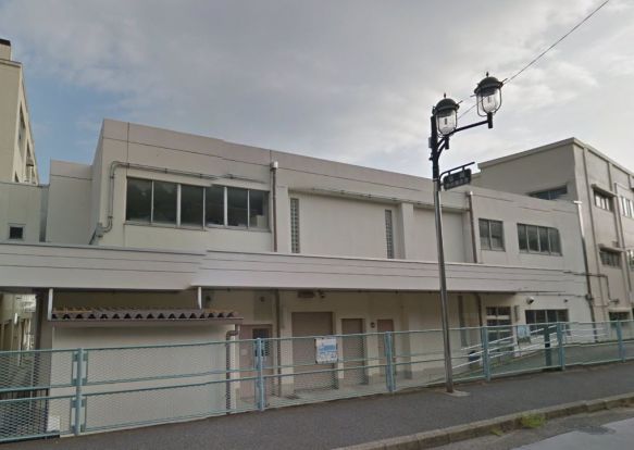 横浜市立富岡小学校の画像