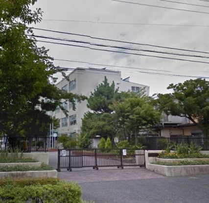 横浜市立文庫小学校の画像