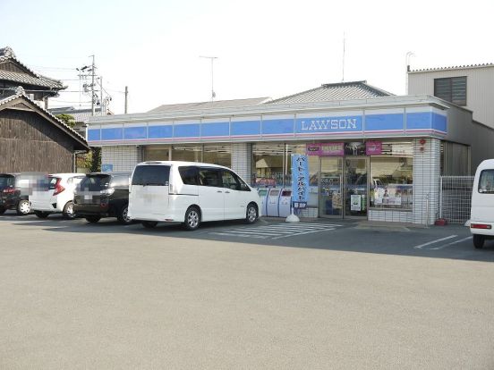 ローソン 津一身田店の画像