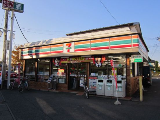 セブンイレブン越谷宮本店の画像