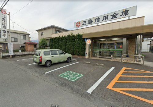三島信用金庫 裾野東支店の画像