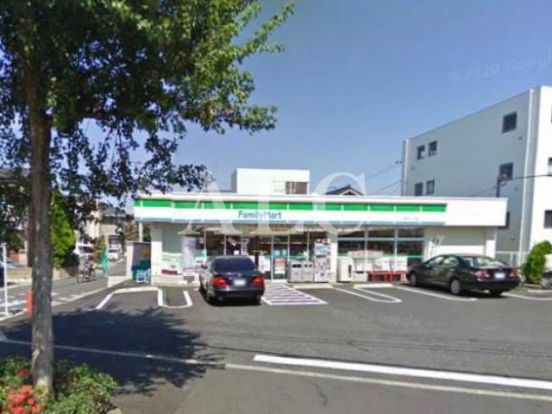 ファミリーマート春日町一丁目店の画像