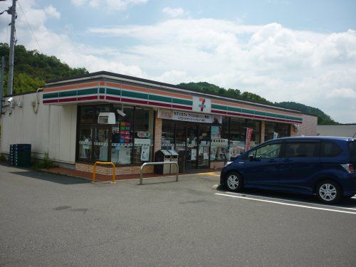 セブンイレブン園部内林町店の画像