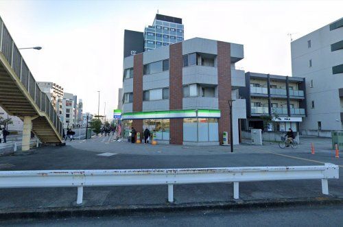 ファミリーマート 沼津駅北口店の画像