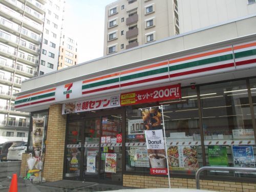 セブンイレブン札幌南2東2店の画像