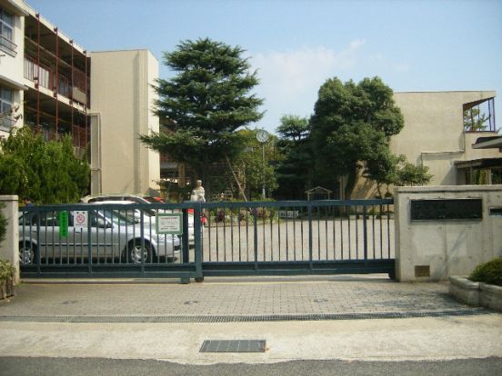 市立香櫨園小学校の画像