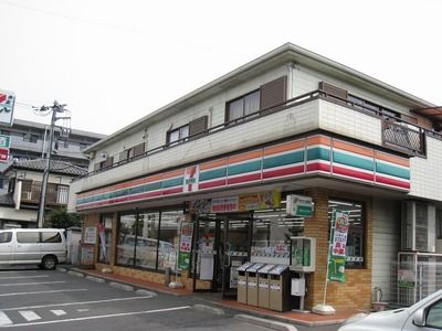 セブンイレブン戸塚鋏町の画像