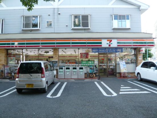 セブンイレブン矢川店の画像