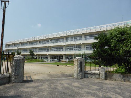 鷲宮小学校の画像