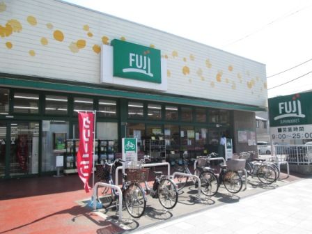 FUJI・天神橋店の画像