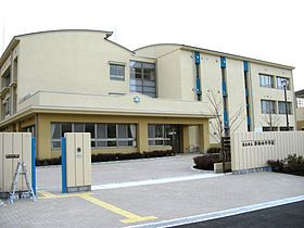 茨木市立中学校 彩都西中学校の画像