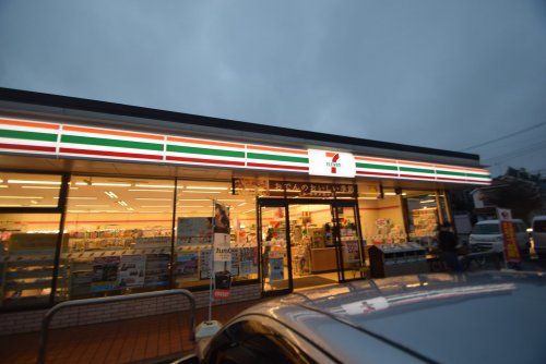 セブンイレブン市川柏井町3丁目店の画像