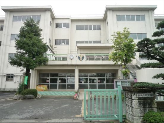 宮代町立須賀中学校の画像
