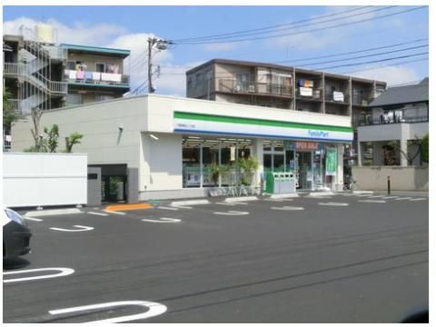 ファミリーマート千葉旭町店の画像