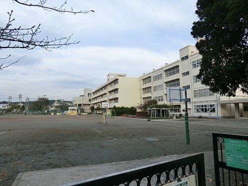 横浜市立八景小学校の画像