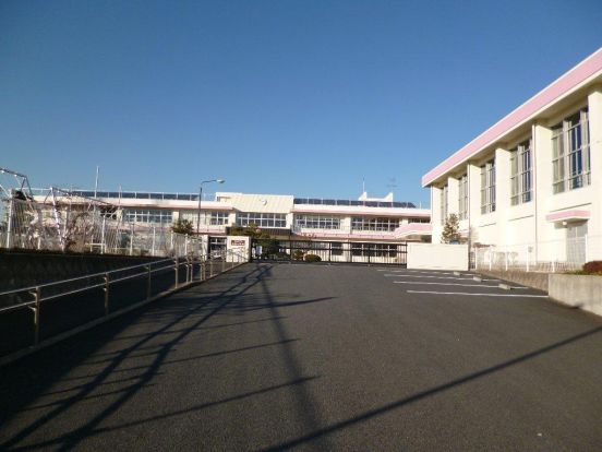 成田市立久住小学校の画像