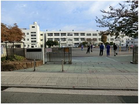 横浜市立金沢小学校の画像