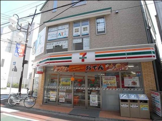 セブンイレブン世田谷下高井戸店の画像