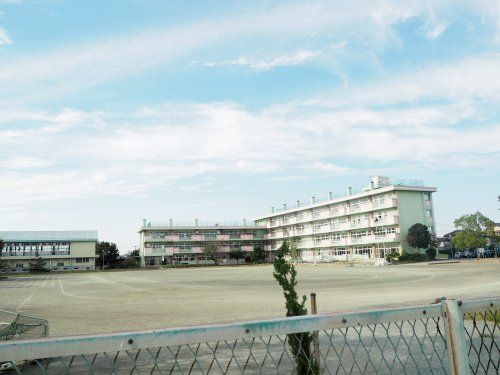 幸手市立さくら小学校の画像