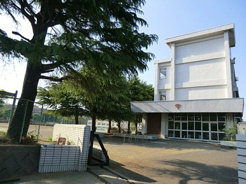 横須賀市立田浦中学校の画像