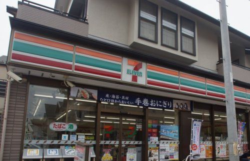 セブンイレブン三池店の画像