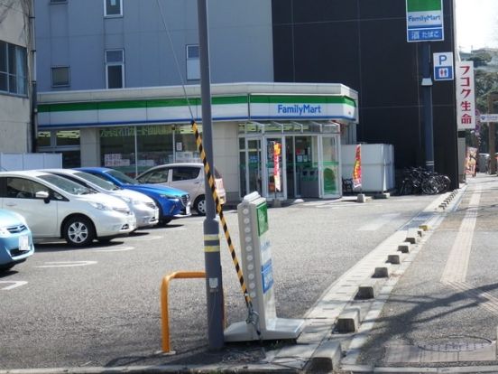 ファミリーマート新潟医学町通店の画像