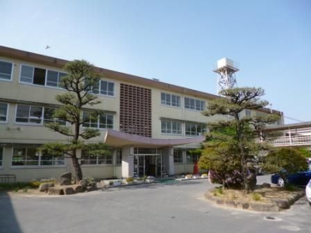 加茂小学校の画像