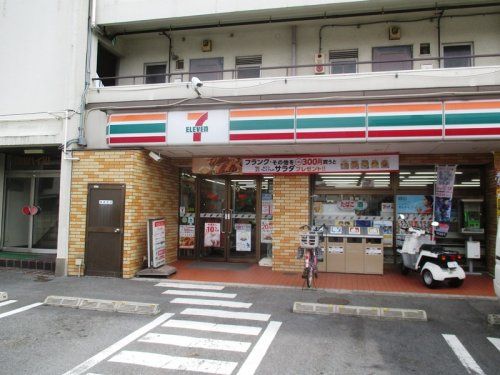 セブンイレブン東菅野店の画像