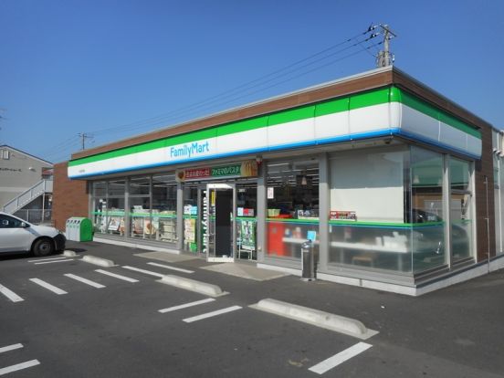 ファミリーマート 大松屋京葉店の画像