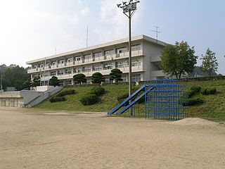 西藤小学校の画像