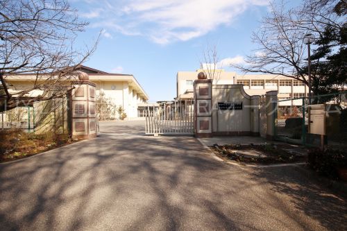 奈良市立 富雄第三中学校の画像