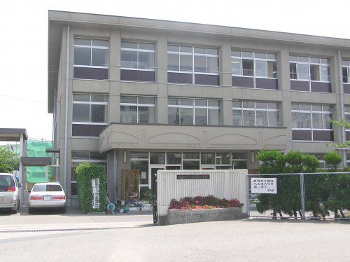 松陽中学校の画像