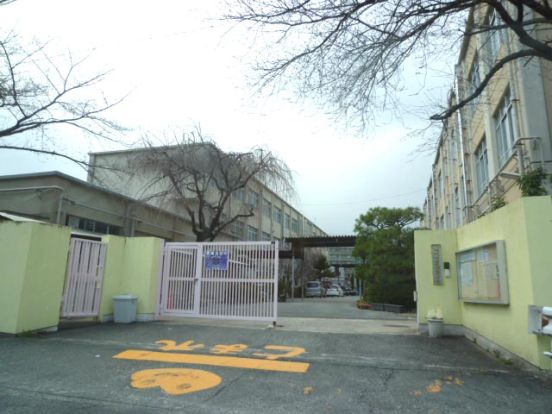 京都市立 久世西小学校の画像