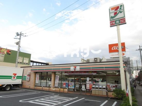 セブンイレブン 福生駅東店の画像