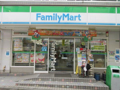 ファミリーマート 八王子秋川街道店の画像