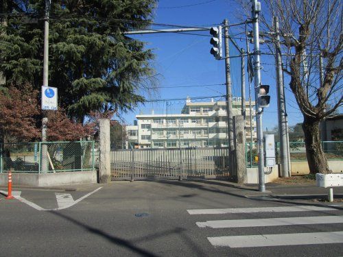 さいたま市立木崎小学校の画像