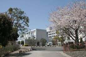 横浜市立南中学校の画像