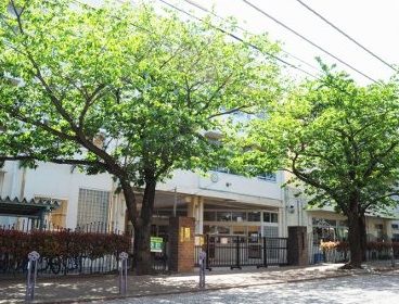 横浜市立南台小学校の画像