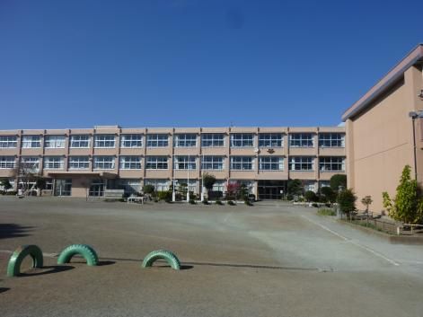 藤岡市立藤岡第二小学校の画像